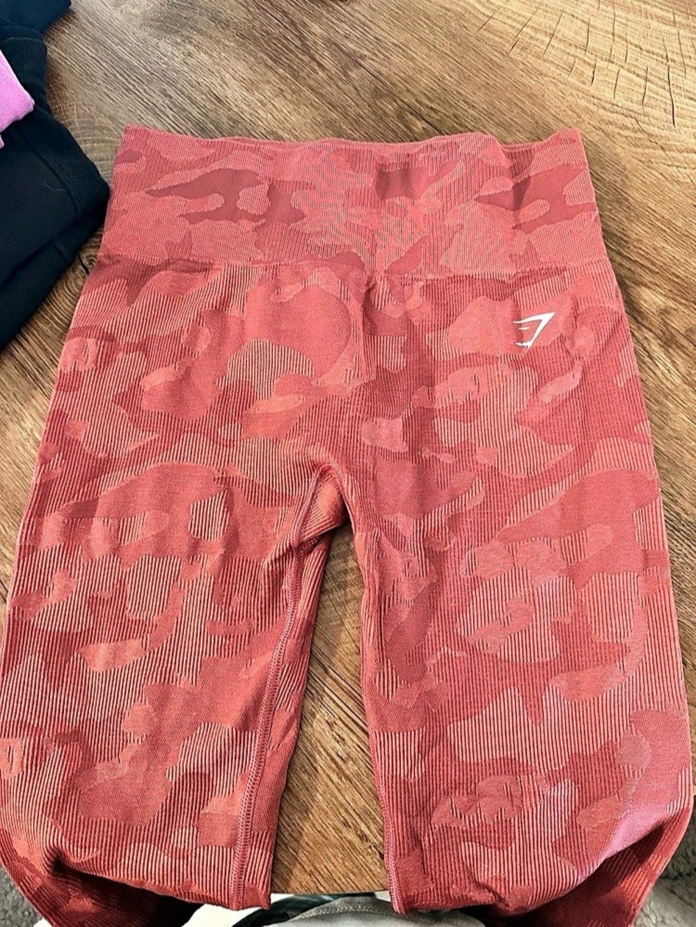 Nike Women's Camo Leggings in Red